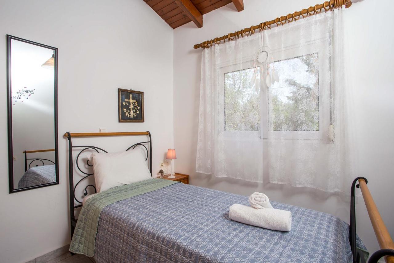 Vicki's House 2-bedroom With Yard And Garden Casa vacanze